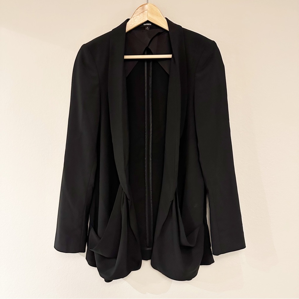 EXPRESS | Fitted Blazer with Oversized Pockets